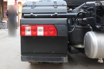 ���� �����V7�ؿ� 560���� 6X4 AMT�Զ�����ͷǣ����(����)(�ٱ�2.73)(HFC4253C1K7E45KS)ͼƬ