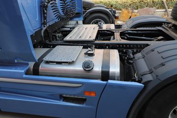 ���� �����V7�ؿ� 560���� 6X4 AMT�Զ�����ͷǣ����(����)(�ٱ�2.73)(HFC4253C1K7E45KS)ͼƬ