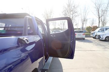 ���� ������ 2023�� ��Ӣ�� 2.0L���� 163���� �ֶ����� ����˫��Ƥ��ͼƬ