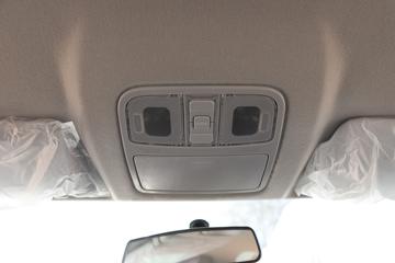 ���� ������ 2023�� ��Ӣ�� 2.0L���� 163���� �ֶ����� ����˫��Ƥ��ͼƬ