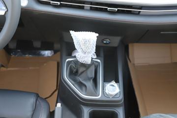 ���� ������ 2023�� ��Ӣ�� 2.0L���� 163���� �ֶ����� ����˫��Ƥ��ͼƬ