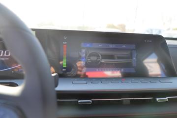 ���� ������ 2023�� ��Ӣ�� 2.0L���� 163���� �ֶ����� ����˫��Ƥ��ͼƬ