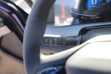 ���� ������ 2023�� ��Ӣ�� 2.0L���� 163���� �ֶ����� ����˫��Ƥ��ͼƬ