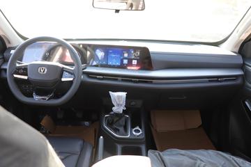 ���� ������ 2023�� ��Ӣ�� 2.0L���� 163���� �ֶ����� ����˫��Ƥ��ͼƬ