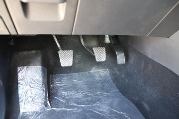 ���� ������ 2023�� ��Ӣ�� 2.0L���� 163���� �ֶ����� ����˫��Ƥ��ͼƬ