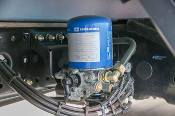 �����ؿ� ����M6000 ݼӢ�� 300���� 4X2 AMT�Զ�����դʽ�ػ���ͼƬ