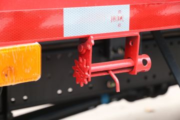 �����ؿ� ����M6000 ݼӢ�� 300���� 4X2 AMT�Զ�����դʽ�ػ���ͼƬ