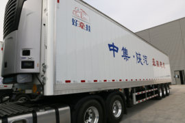 德龙X6000&nbsp;牵引车上装                                                图片