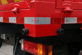 德龙L5000&nbsp;载货车上装                                                图片