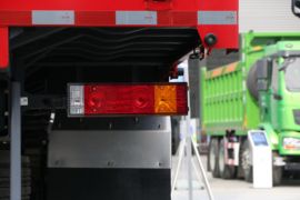 德龙L5000&nbsp;载货车上装                                                图片