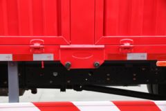 陕汽重卡 德龙L5000 经典版 220马力 4X2 6.8米栏板载货车(国六)