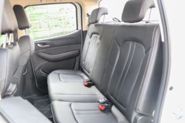 卡路里&nbsp;皮卡驾驶室                                               图片