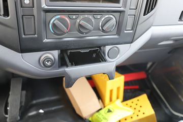 ���� ������� ����� 132���� 3.7�׵�����ʽ�Ῠ(����)(BJ5041XXY9JB4-AA1)ͼƬ