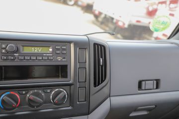 ���� ������� ����� 132���� 3.7�׵�����ʽ�Ῠ(����)(BJ5041XXY9JB4-AA1)ͼƬ