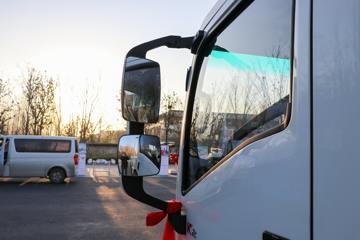 �칤�Ῠ ���� ������ 150���� 4.18�׵��������ῨͼƬ