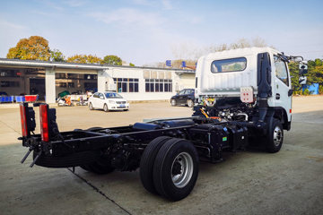 ���� ����F6 4.5T 4.17�׵��Ų��ʽ��϶�����դʽ�Ῠ17.2kWhͼƬ