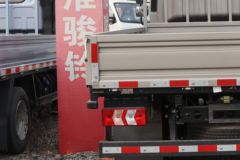 江淮 骏铃A8 150马力 4.18米单排栏板轻卡(6挡)(HFC1043P31K1C4NS)