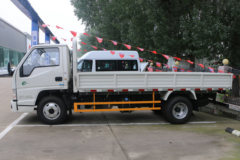 江铃 顺达窄体 116马力 4.22米单排栏板轻卡(国六)(JX1041TG26)