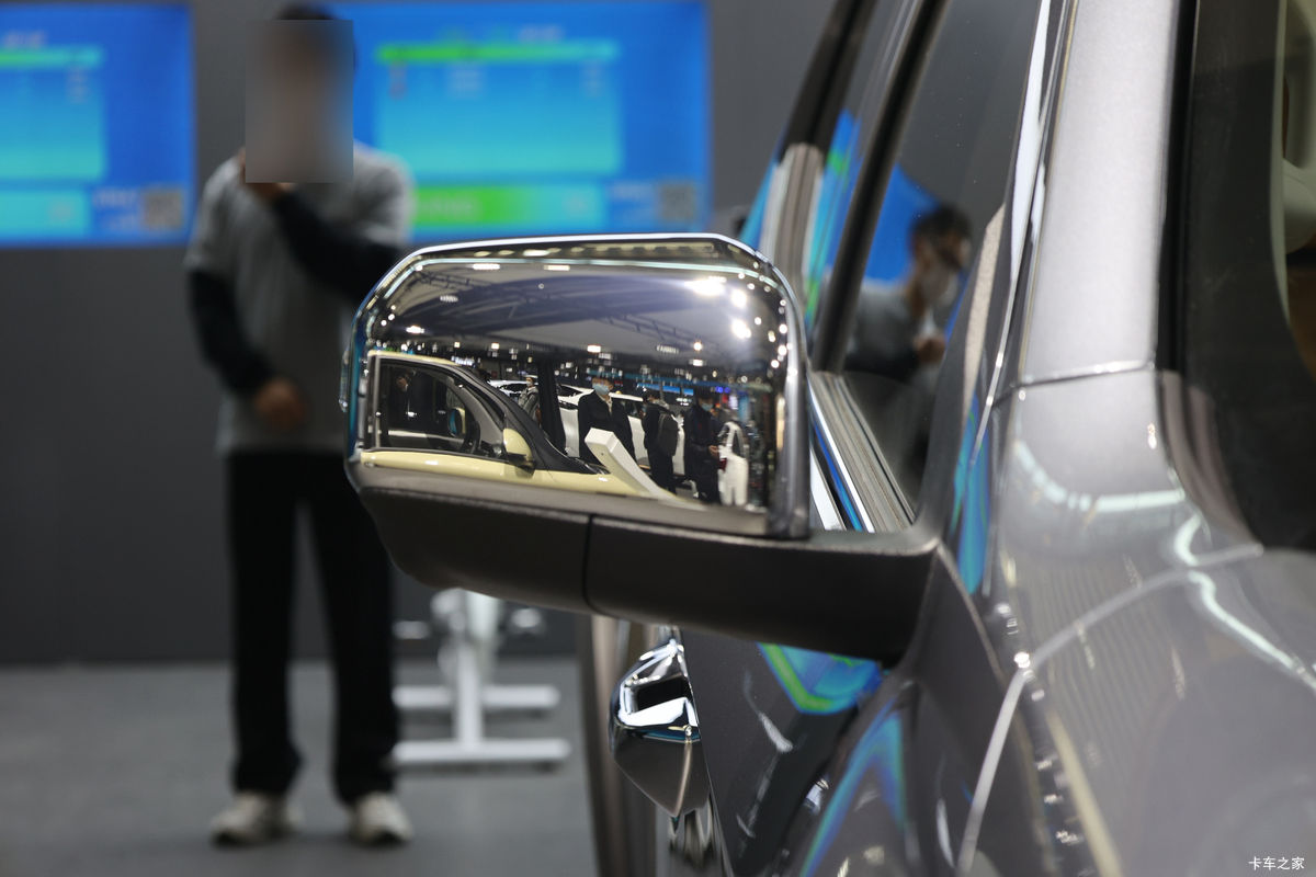  2023 콢 2.0L 233 Զ ˫Ƥ                                                