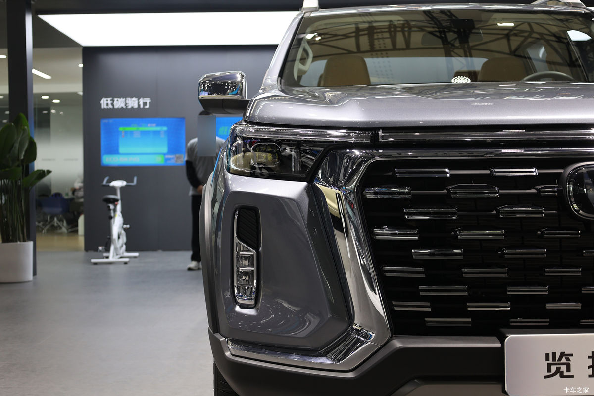   2023 콢 2.0L 233 Զ ˫Ƥ                                                
