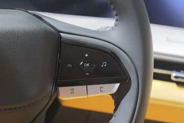���� ������ 2023�� �콢�� 2.0L���� 233���� �Զ����� ����˫��Ƥ��ͼƬ
