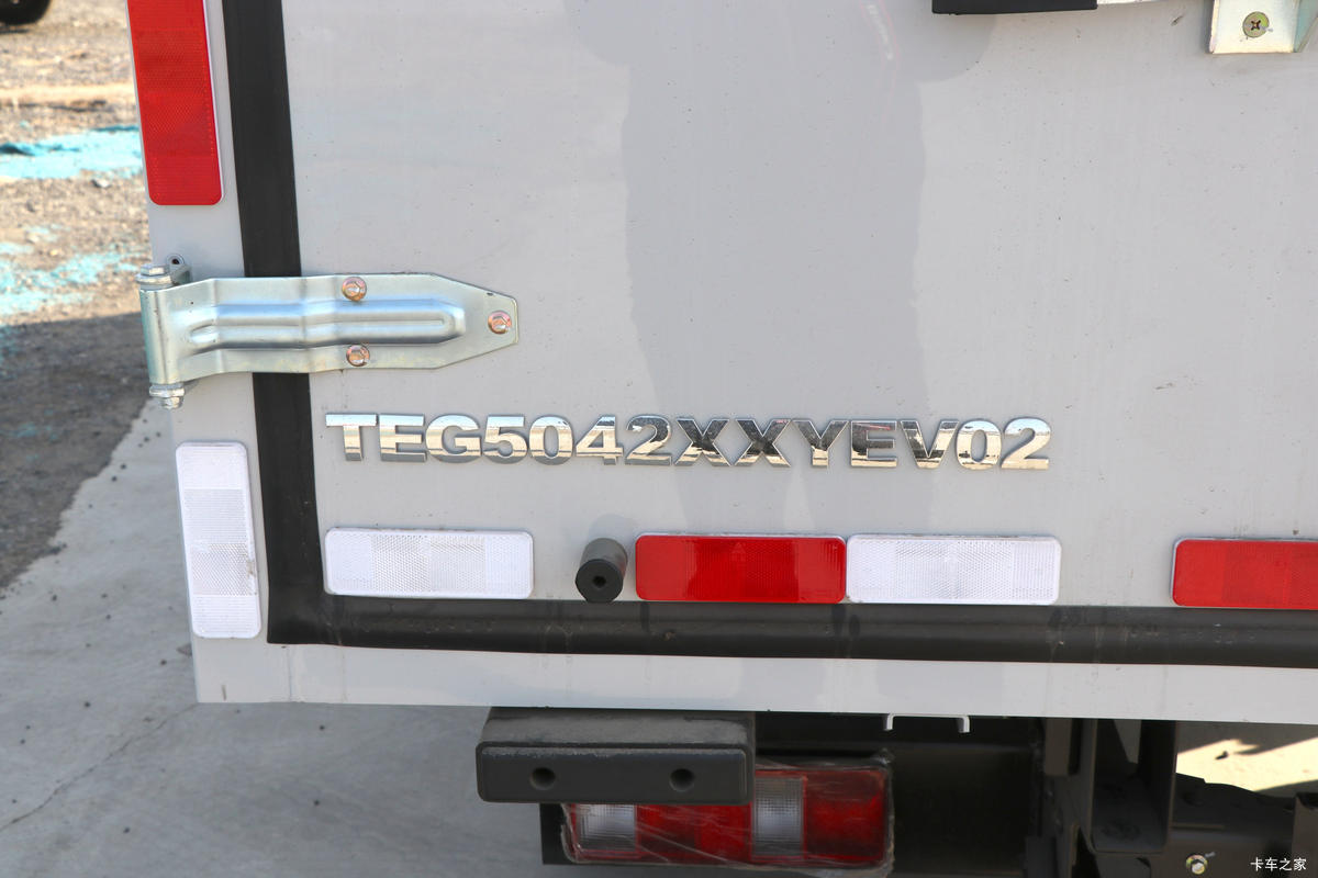 г綯  3.4T 4.27׵Ŵ綯ʽῨ(ɲ)(TEG5042XXYEV02)81.14kWhװ