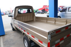 南骏汽车 瑞帅E21 2.51T 2.9米单排纯电动栏板微卡(NJA1030SDE30BEV)41.8kWh