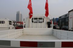 解放 虎VR 130马力 3.37米排半栏板轻卡(国六)(CA1041P40K50L1E6A84)