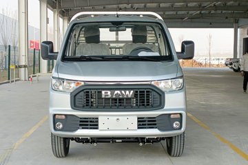 北汽制造 鲸卡T7 豪华版 2.0L 122马力 CNG 3.7米单排厢式微卡(国六)(BAW5041XXY1BC51)