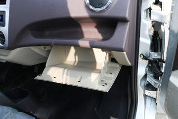 长安凯程 星卡A 1.5L 基本型 107马力 汽油 2.55米双排栏板微卡(国六)(SC1022SEAF6)图片
