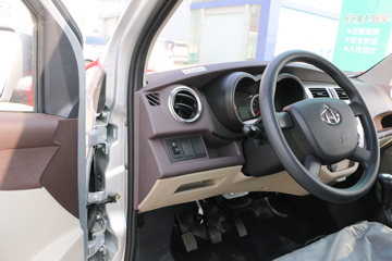 长安凯程 星卡A 1.5L 基本型 107马力 汽油 2.55米双排栏板微卡(国六)(SC1022SEAF6)图片