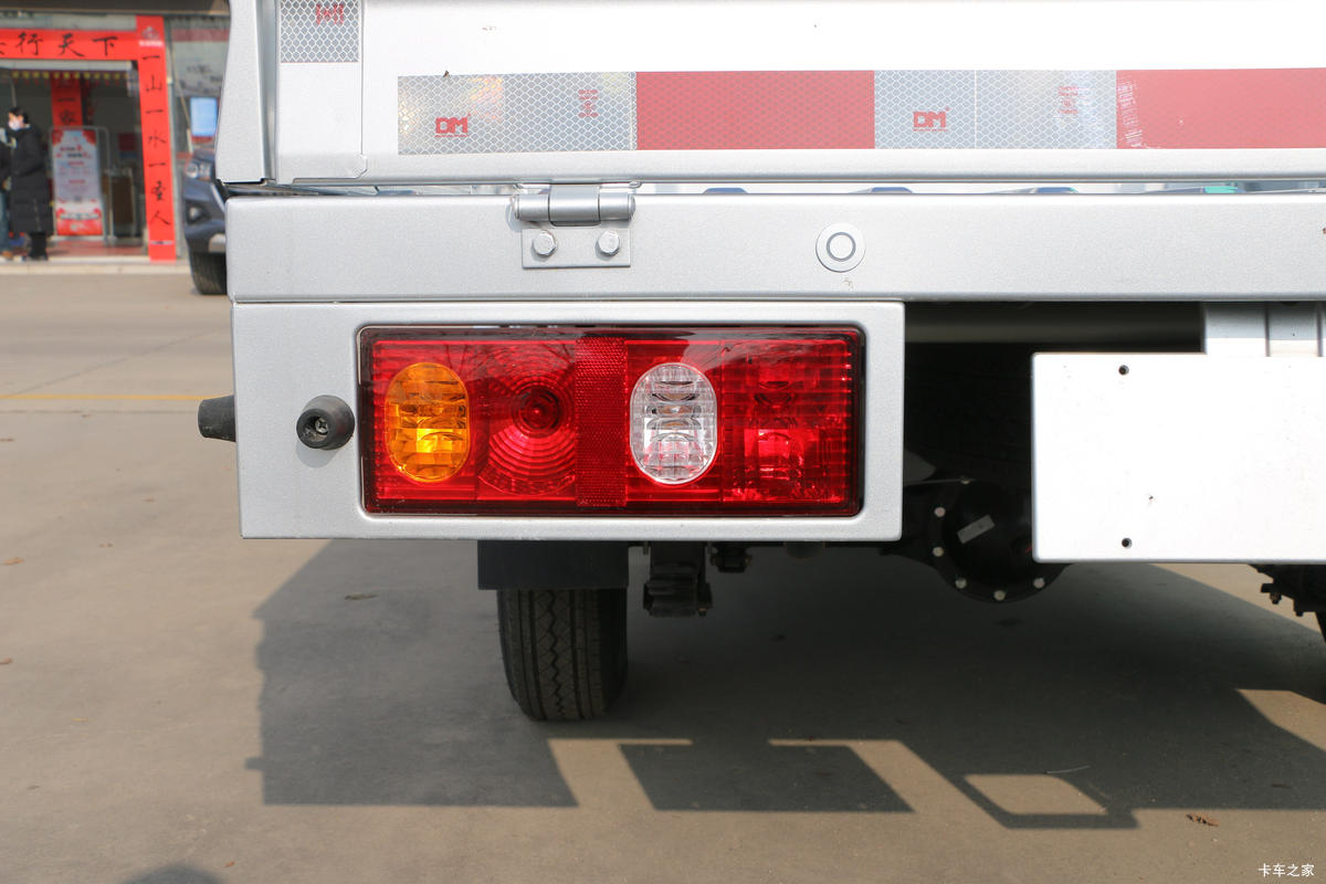  ǿA 1.5L  107  2.55˫΢()(SC1022SEAF6)װ                                                