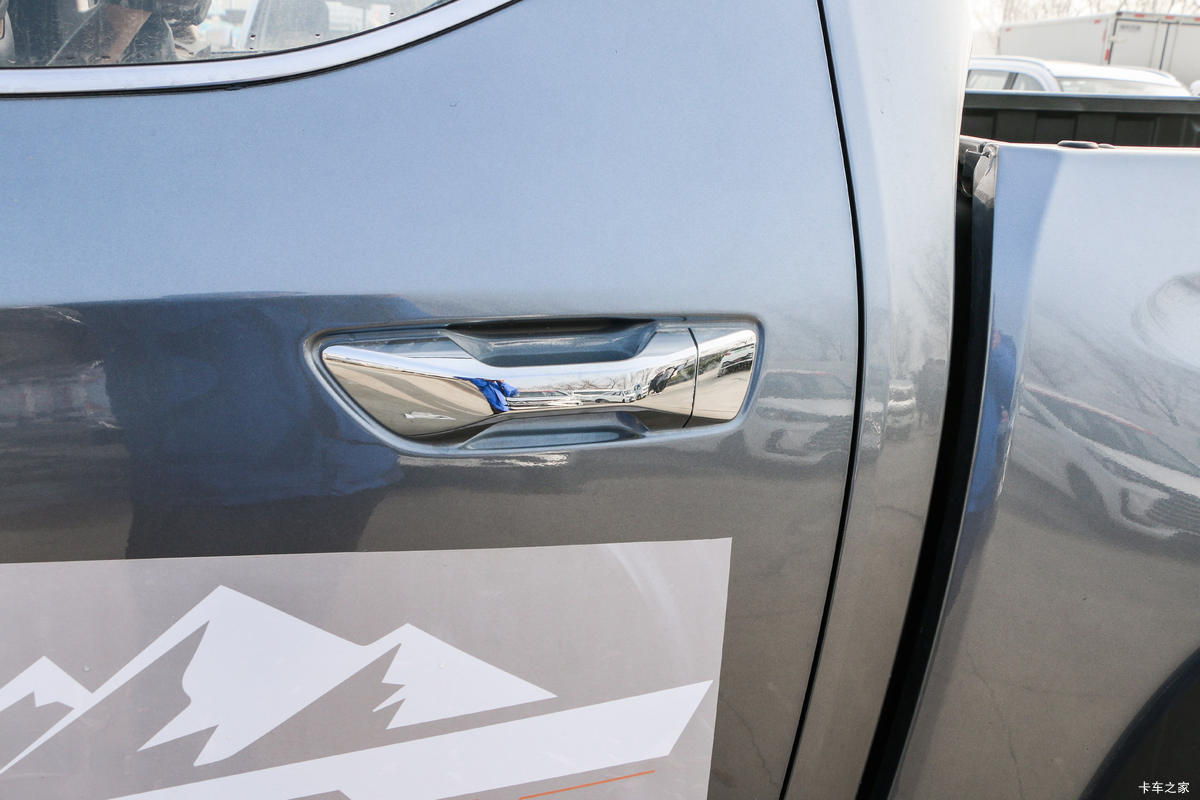   2023 콢 2.0L 233 Զ ˫Ƥ                                                