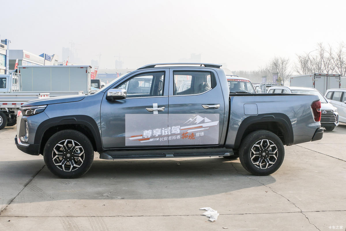   2023 콢 2.0L 233 Զ ˫Ƥ                                                