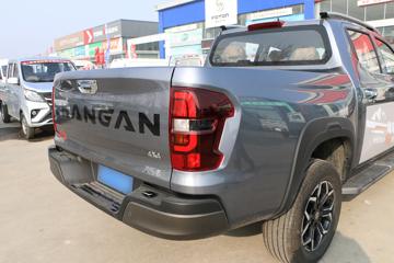 ���� ������ 2023�� �콢�� 2.0L���� 233���� �Զ����� ����˫��Ƥ��ͼƬ
