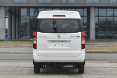 金杯新能源 新海狮EV 2023款舒适型 2.4T 4.5米纯电动多用途乘用车40.55kWh
