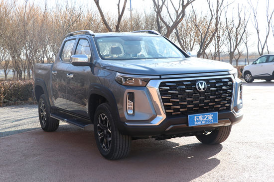 ���� ������ 2023�� ��Ӣ�� 2.0L���� 165���� �Զ����� ����˫��Ƥ��