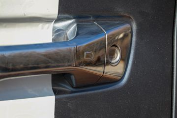 ���� ������ 2023�� �캽�� 2.0L���� 233���� �Զ����� ����˫��Ƥ��ͼƬ