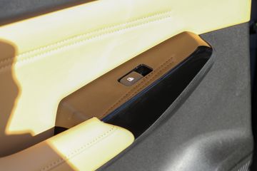 ���� ������ 2023�� �캽�� 2.0L���� 233���� �Զ����� ����˫��Ƥ��ͼƬ