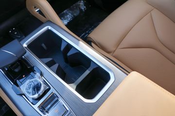 ���� ������ 2023�� �캽�� 2.0L���� 233���� �Զ����� ����˫��Ƥ��ͼƬ