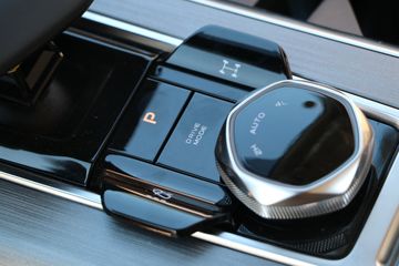 ���� ������ 2023�� �캽�� 2.0L���� 233���� �Զ����� ����˫��Ƥ��ͼƬ