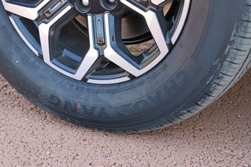 ���� ������ 2023�� �캽�� 2.0L���� 233���� �Զ����� ����˫��Ƥ��ͼƬ