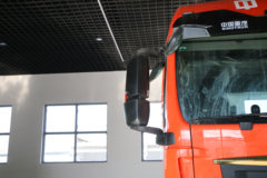 中国重汽 汕德卡SITRAK G7S重卡 奢华版 610马力 6X4 AMT自动挡牵引车(液缓) 中国重汽 汕德卡SITRAK G7S重卡 奢华版 610马力 6X4 AMT自动挡牵引车(液缓)