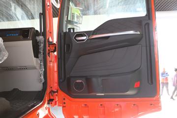 �й����� �ǵ¿�SITRAK G7S�ؿ� �ݻ��� 610���� 6X4 AMT�Զ���ǣ����(Һ��)ͼƬ