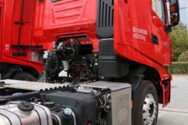 杰狮&nbsp;牵引车底盘                                                图片