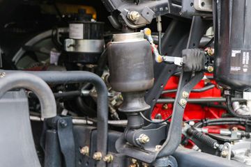 �������� ��ʨC6�ؿ� 560���� 6X4ǣ����(CQ4257HK13334)ͼƬ