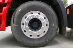 上汽红岩 杰狮C6重卡 560马力 6X4牵引车(CQ4257HK13334)