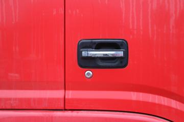 ���� ����˹Q9 220���� 4X2 6.2�ײ�դʽ�ػ���(HFC5181CCYB80K1D4S)ͼƬ