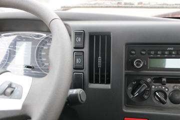 ���� ����˹Q9 220���� 4X2 6.2�ײ�դʽ�ػ���(HFC5181CCYB80K1D4S)ͼƬ