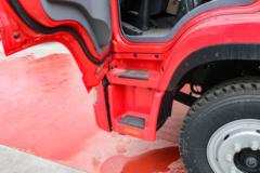 江淮 德沃斯Q9 220马力 4X2 6.2米仓栅式载货车(HFC5181CCYB80K1D4S)